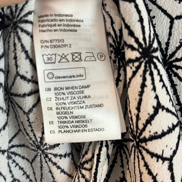 H&M | Blouse - Picture 7 of 8